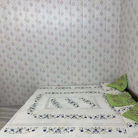 Ramaya Home Stay Varanasi Bagian luar foto