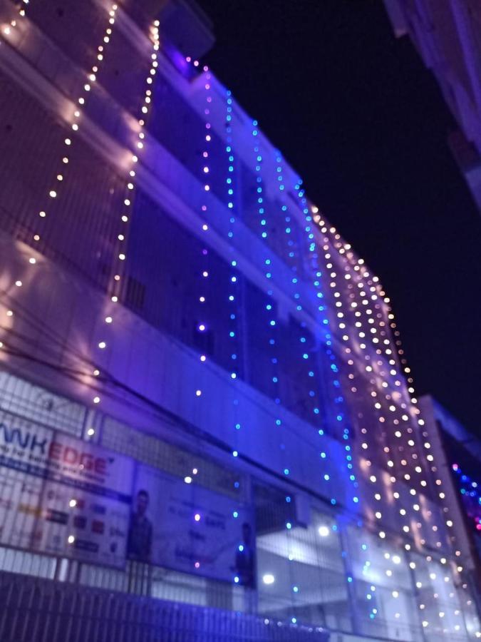 Ramaya Home Stay Varanasi Bagian luar foto