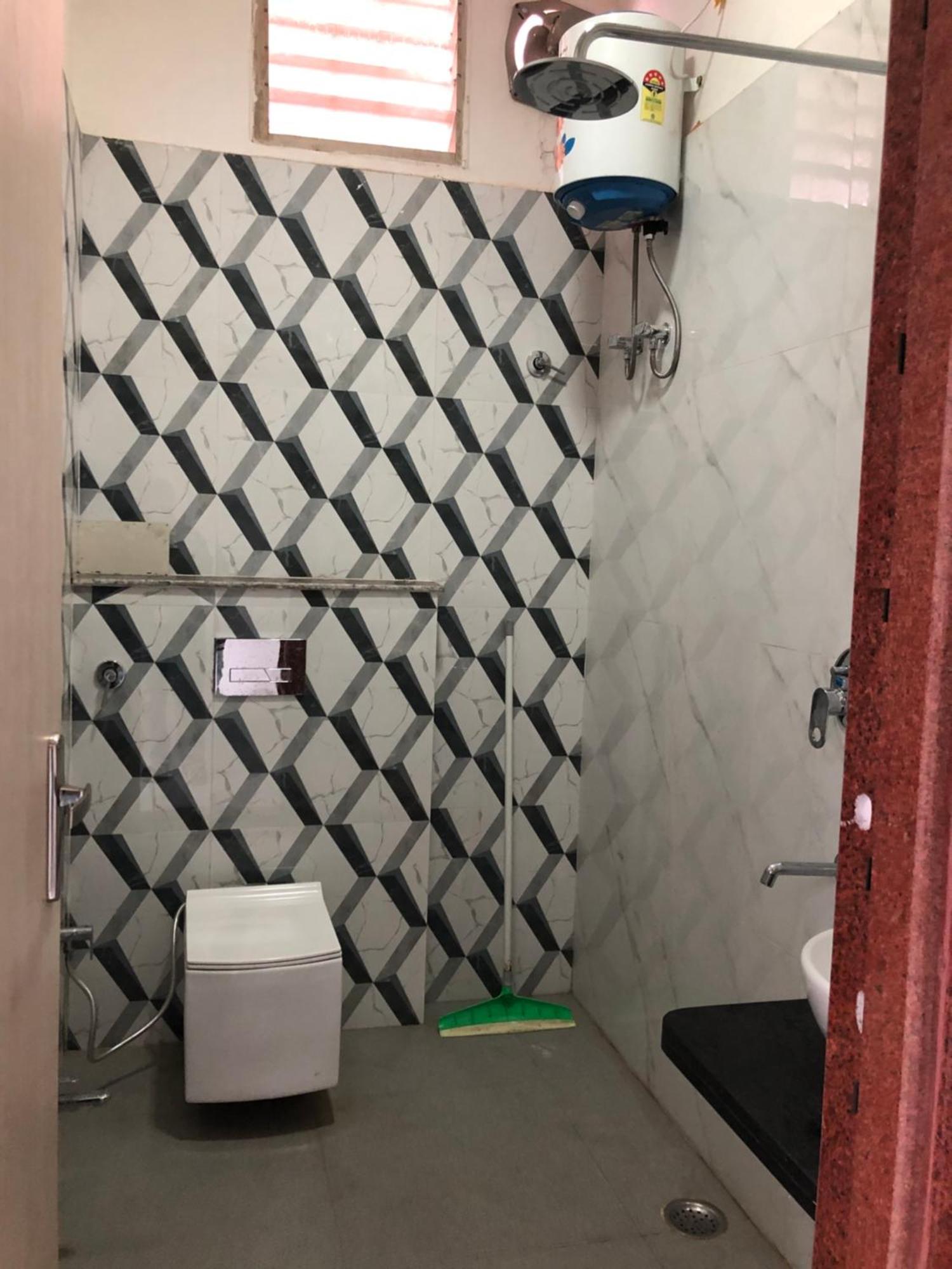 Ramaya Home Stay Varanasi Bagian luar foto